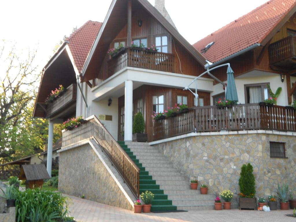 Agneslaki Okoturisztikai Centrum Es Vadaszhaz Надьканіжа Екстер'єр фото